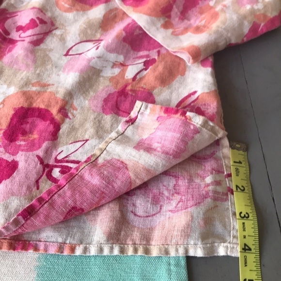 JM Collection Floral Print Crochet & Pleated Detail Linen Top - Picture 9 of 9